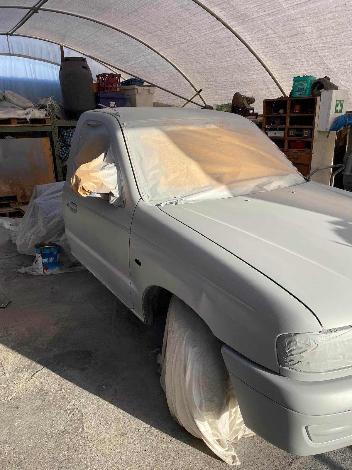 Vehicle in primer